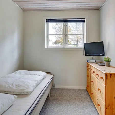 Holiday home Swaver - 300m To The Fjord By Interhome